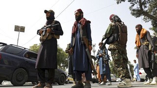 Αφγανιστάν: Ένοπλοι Ταλιμπάν από πόρτα σε πόρτα - Τρεις νεκροί στην Τζαλαλαμπάντ