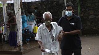 Κορωνοϊός: Σε lockdown η Σρι Λάνκα - Αγωνία για τα νοσοκομεία που δεν έχουν καμία ΜΕΘ
