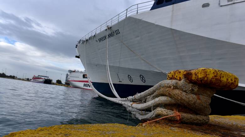 Προβλήματα σε δρομολόγια πλοίων λόγω ισχυρών ανέμων – Ποια ακυρώθηκαν