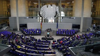 Το Βερολίνο ζητά από τη Μόσχα να σταματήσει τις κυβερνοεπιθέσεις στο γερμανικό κοινοβούλιο