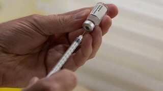 Κορωνοϊός: Κατά του υποχρεωτικού εμβολιασμού ο πρωθυπουργός του Βελγίου