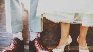 Χαμός σε γάμο στην Πάτρα: Εξαφανίστηκαν όταν έμαθαν ότι ο αδερφός του γαμπρού είχε κορωνοϊό