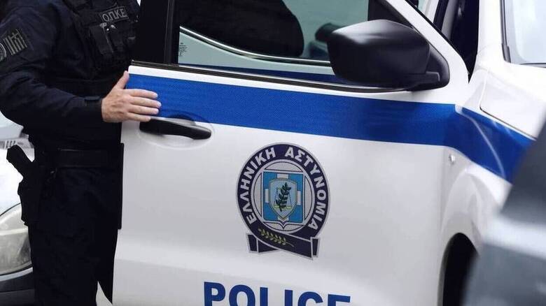 Αγία Παρασκευή: Συνελήφθη 57χρονος επιδειξίας που αυτοϊκανοποιούνταν σε παγκάκι