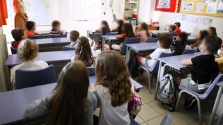 Γώγος: Δεν αναμένεται να δούμε οριζόντιο κλείσιμο στα σχολεία- Επανεκτίμηση μέτρων σε ένα μήνα