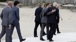 AUKUS: Στη σύνοδο των G7 στην Κορνουάλη, πίσω από την πλάτη του Μακρόν η συμφωνία