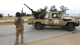 Λιβύη: Δυνάμεις του στρατάρχη Χαφτάρ συγκρούονται με αντάρτες του Τσαντ