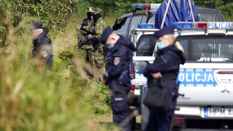 Τέσσερις μετανάστες εντοπίστηκαν νεκροί στα σύνορα Πολωνίας - Λευκορωσίας