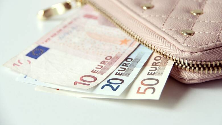 Ρέθυμνο: Άνεργος μετανάστης βρήκε πορτοφόλι με 1.500 ευρώ και το παρέδωσε