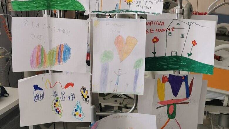 Ατύχημα καρτ: Στιγμές συγκίνησης στη ΜΕΘ του Ρίου - Τα δώρα από τους συμμαθητές του είδε ο 6χρονος