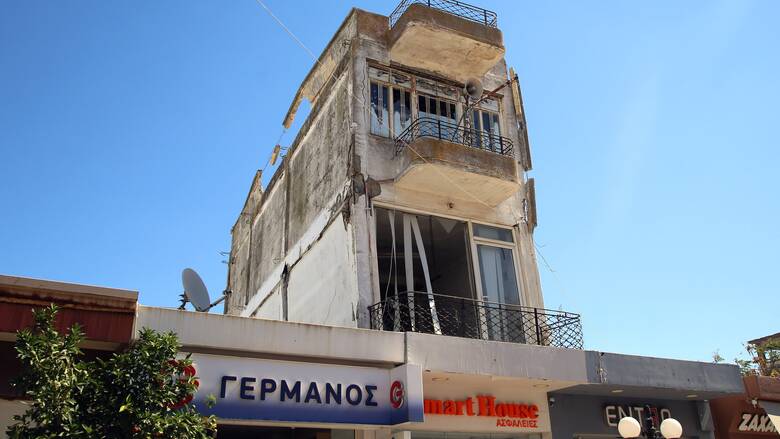 Σεισμός 5,8 Ρίχτερ στην Κρήτη: Ένας νεκρός στο Αρκαλοχώρι - Ζημιές σε σπίτια