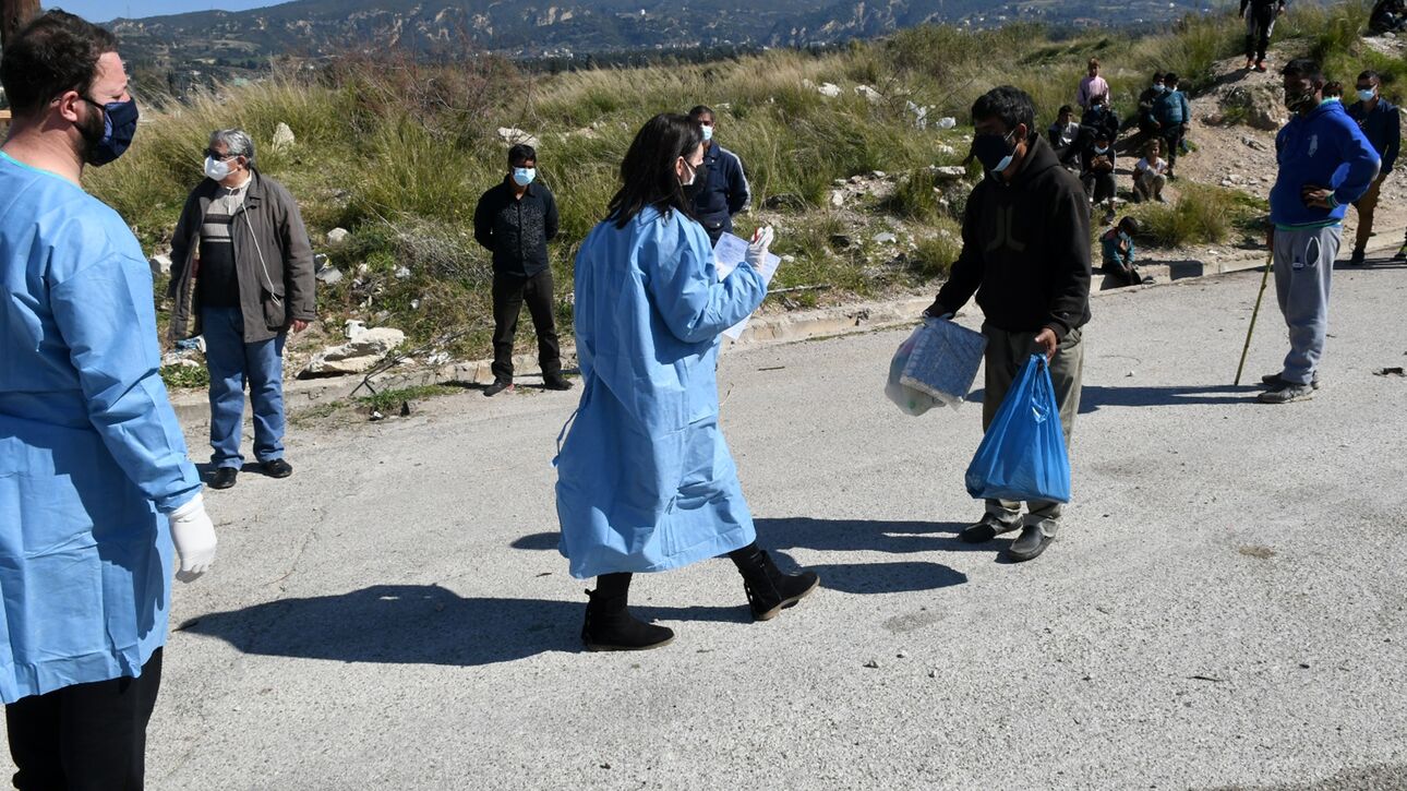 Λινού: Να εμβολιαστούν οι Ρομά και οι μουσουλμάνοι στη Βόρεια Ελλάδα