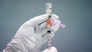 Κορονοϊός - EMA: Πιθανή σχέση του εμβολίου Johnson & Johnson με σπάνιες περιπτώσεις θρομβώσεων
