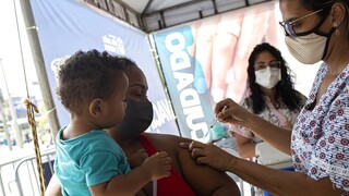 Κορωνοϊός: Μία ολόκληρη πόλη της Βραζιλίας θα εμβολιάσει η Pfizer στο πλαίσιο έρευνας