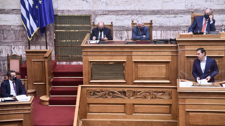 Ελληνογαλλική συμφωνία: Η ώρα των πολιτικών αρχηγών - Live η συζήτηση στη Βουλή