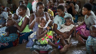 Ιστορική απόφαση: Εγκρίθηκε από τον ΠΟΥ το πρώτο εμβόλιο για την ελονοσία