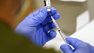 Εμβόλιο Pfizer: Νέες μελέτες για την ανοσία  - Τι δείχνουν τα στοιχεία για την Ελλάδα