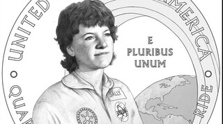 Σάλι Ράιντ: Η πρώτη Αμερικανίδα αστροναύτης στα νέα νομίσματα των ΗΠΑ