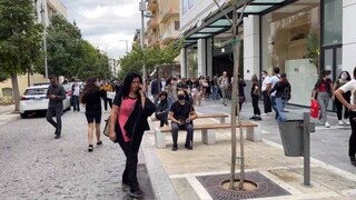 Βίντεο: Η στιγμή που τα 6,3 Ρίχτερ «ταρακούνησαν» την Κρήτη - Ανάστατοι οι κάτοικοι