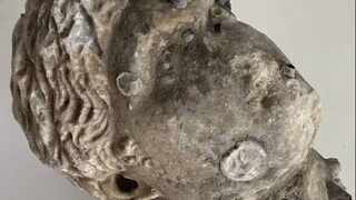 Ρωμαϊκή κεφαλή από πεντελικό μάρμαρο ανασύρθηκε από τη θάλασσα της Πρέβεζας