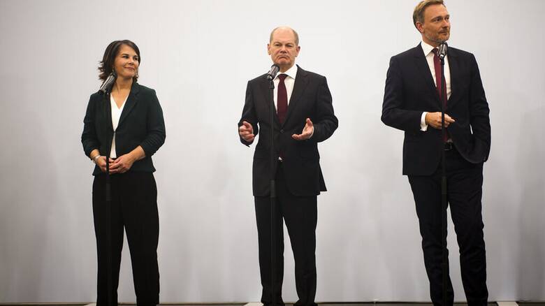 Γερμανία: Προκαταρκτική συμφωνία SPD, Πρασίνων και FDP για σχηματισμό κυβέρνησης
