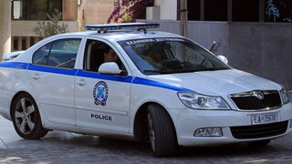 Χαλκιδική: Ζήτησαν να ελέγξουν τα χρήματα ηλικιωμένης για τον κορωνοϊό, τα άρπαξαν και εξαφανίστηκαν
