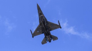 28η Οκτωβρίου:Συγκίνησε ο πιλότος του F-16 - Με Παλαμά το μήνυμά του