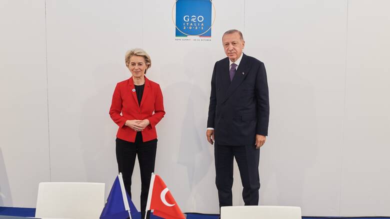 Ιταλία - G20: Πρώτη συνάντηση Φον Ντερ Λάιεν - Ερντογάν μετά το «Sofagate»