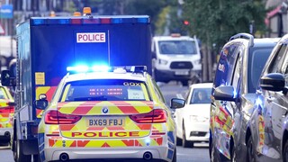 Βρετανία: Δύο αμαξοστοιχίες συγκρούστηκαν μέσα σε σήραγγα - Αναφορές για 12 τραυματίες