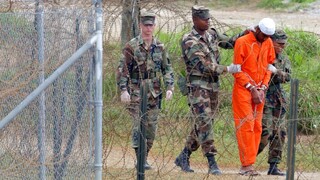 «Κηλίδα στον ιστό της Αμερικής» τα βασανιστήρια της CIA σε κρατούμενο στο Γκουαντάναμο