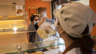 Ανατιμήσεις - «φωτιά» στην Ιταλία: Έως και 3,81 ευρώ το κιλό το ψωμί
