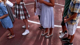 Κορωνοϊός: Έξαρση διασποράς και στα παιδιά - 6.682 νέα κρούσματα στις ηλικίες 4-18 ετών