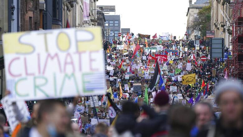 COP 26: Διαδηλώσεις στη Γλασκώβη για το κλίμα
