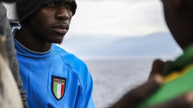 Στη Σικελία έδεσε το πλοίο Sea Eye 4 με 800 πρόσφυγες και μετανάστες