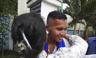 Καμπότζη: Ελεύθερος ο έφηβος με αυτισμό που φυλακίστηκε για πολιτικό σχόλιο στα social media