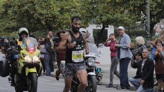 Μαραθώνιος Αθήνας 2021: Νικητής ο Κώστας Γκελαούζος - Έσπασε ρεκόρ 17 ετών