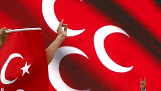 Deutsche Welle: Συμμαχία μεταξύ μαφίας και πολιτικής στην Τουρκία;