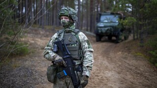 Αντίδραση του ΝΑΤΟ ζητά η Πολωνία για την «υβριδική επίθεση» της Λευκορωσίας
