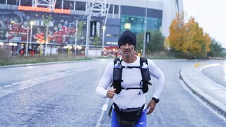Ο ηθοποιός Άγης Εμμανουήλ έτρεξε 2.421 χλμ. ως τη Γλασκώβη για την κλιματική αλλαγή