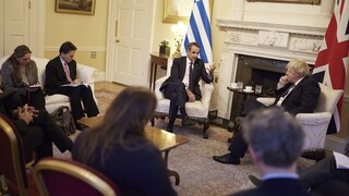 Συνάντηση Μητσοτάκη-Τζόνσον: Επιστροφή των Γλυπτών ζήτησε ο πρωθυπουργός