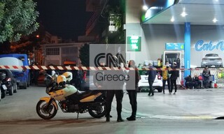 Νίκαια: Οι πρώτες εικόνες μετά το μαφιόζικο χτύπημα έξω από βενζινάδικο
