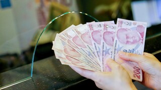 Εκτινάχθηκε το κόστος δανεισμού της Τουρκίας εν μέσω κατάρρευσης της λίρας - Στο 21,295% το δεκαετές