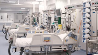 Μονοκλωνικά αντισώματα - Μανωλόπουλος: Με κριτήρια η χορήγησή τους από τα νοσοκομεία