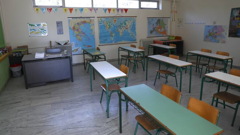 Καταγγελία του δημάρχου Αλίμου: Διευθυντής σχολείου κρατούσε κλειστή τη θέρμανση