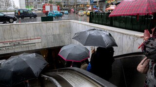 Κακοκαιρία: Βροχές και καταιγίδες θα σαρώσουν την Αττική το απόγευμα της Κυριακής