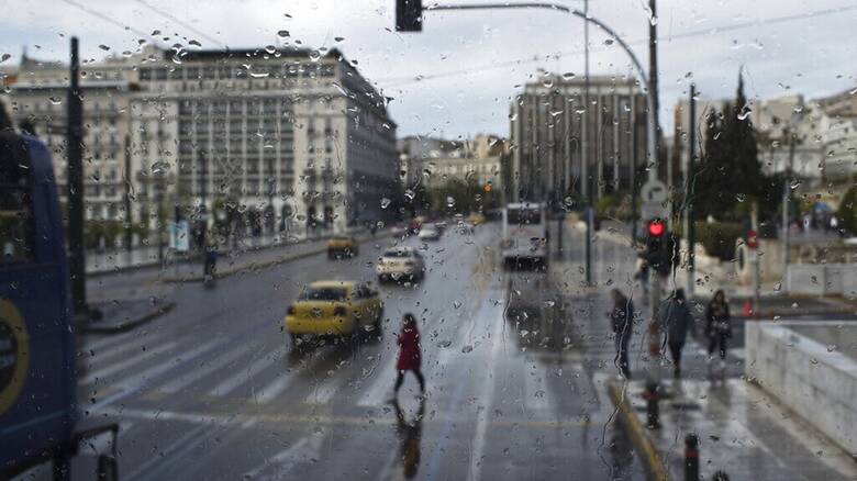 Κακοκαιρία: Έρχονται ισχυρές καταιγίδες και χαλάζι - Βροχές και στην Αττική
