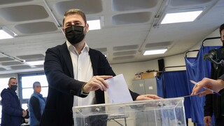 Εκλογές ΚΙΝΑΛ: Ξεκάθαρο προβάδισμα Ανδρουλάκη με καταμετρημένο τo 52% των ψήφων