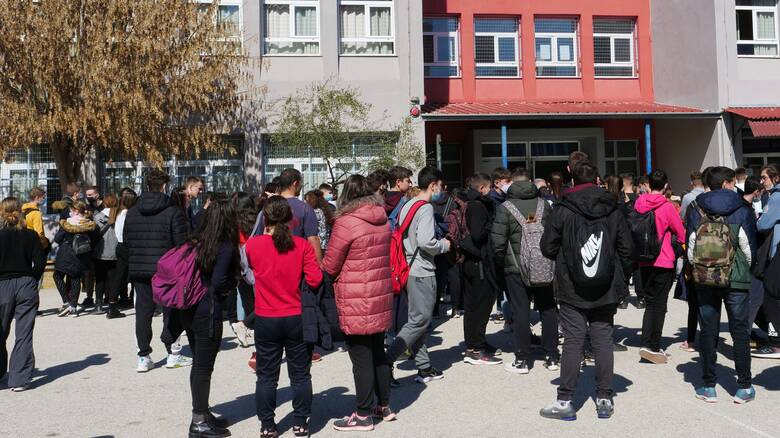 Κορωνοϊός: Στους 70 οι γονείς-αρνητές σχολικής φοίτησης σε Θεσσαλονίκη και Σέρρες
