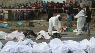 Αλλαγή μεταναστευτικής πολιτικής από τις ΗΠΑ ζητά το Μεξικό μετά τραγικό τροχαίο με τους 55 νεκρούς