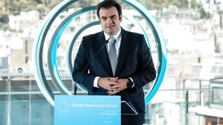 Πιερρακάκης στο CNN Greece: Θα ξεπεράσουν τα 300 εκατ. οι ψηφιακές συναλλαγές το 2021