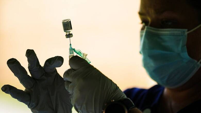 ΕΜΑ: Δύο μήνες μετά τον εμβολιασμό με Johnson&Johnson η αναμνηστική δόση στους ενηλίκους